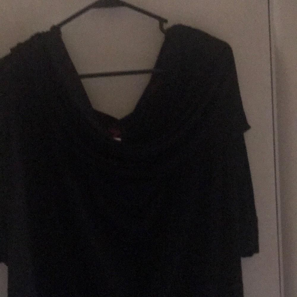 Elegant Black Blouse